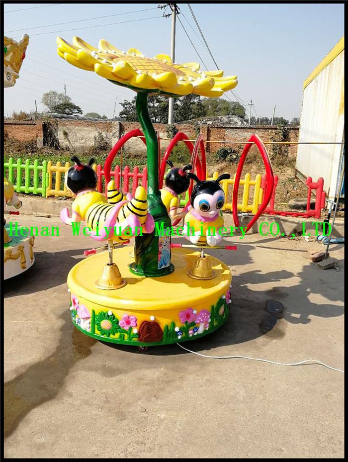 3 seats rotating honeybee2