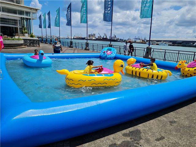 C:\Users\Administrator\Desktop\bumper boats clients feedback 1.jpg